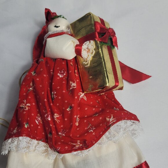 1983 Just Ducky "A Christmas Present by Jo Porcelain Duck Doll with Clothing NEW - Picture 8 of 13